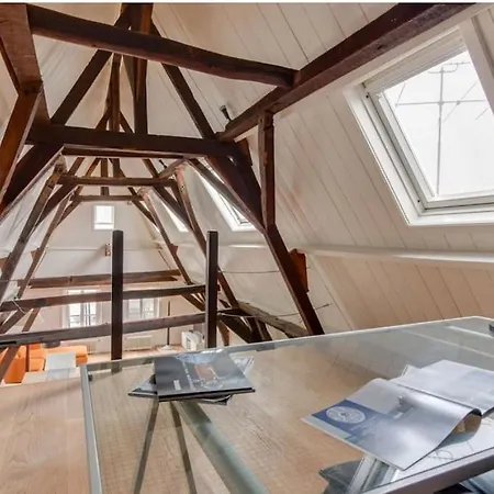 Hoogwaardig Afgewerkt Loft In Oude Stadscentrum * 알크마르
