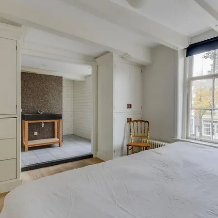 Hoogwaardig Afgewerkt Loft In Oude Stadscentrum