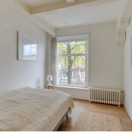 Hoogwaardig Afgewerkt Loft In Oude Stadscentrum 알크마르