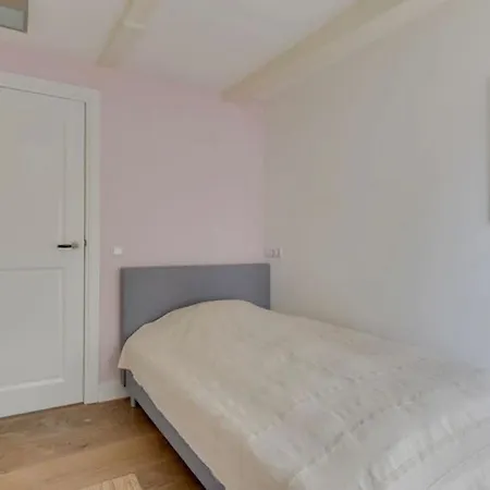 Hoogwaardig Afgewerkt Loft In Oude Stadscentrum 알크마르